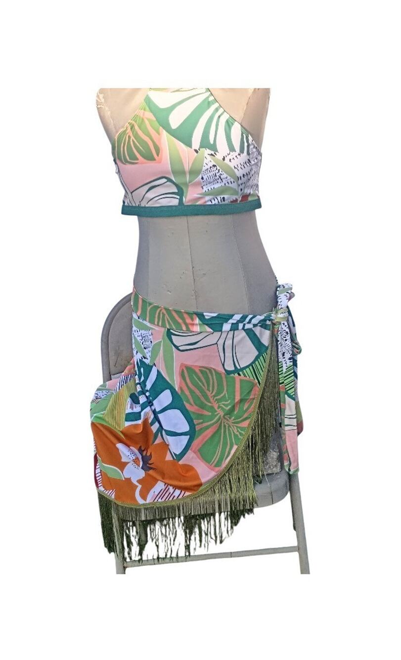 Nwot 2pc Bathing Suit Top & Fringe Wrap Skirt XL